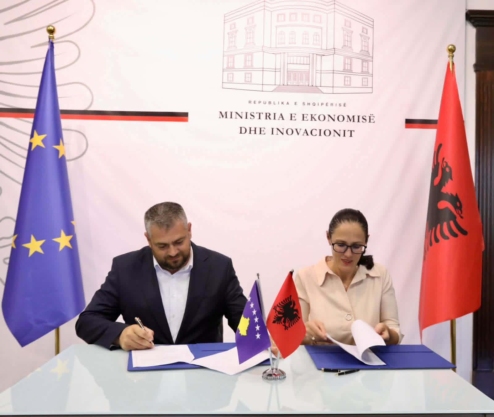 Potpisan Sporazum o saradnji u oblasti mobilnosti radne snage između Republike Kosovo i Republike Albanije